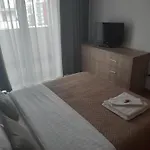 Marcel - Coresi Mall * Брашов
