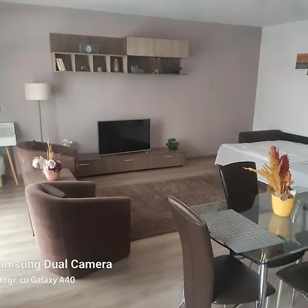 Apartment Marcel - Coresi Mall *