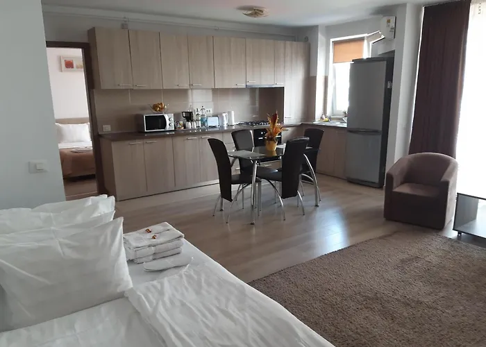 Marcel - Coresi Mall 公寓