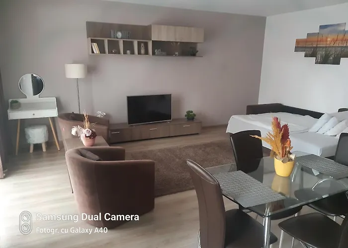 公寓 Marcel - Coresi Mall *